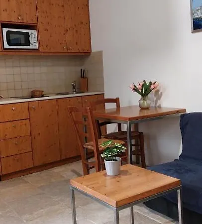 בית כפרי Anesi House *