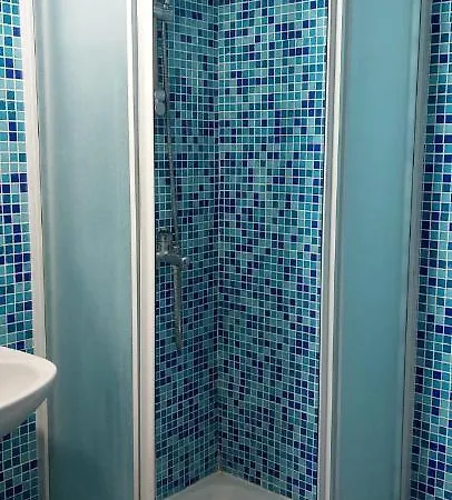 Anesi House * סקארינו