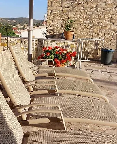 Venkovský dům Anesi House Skarinou