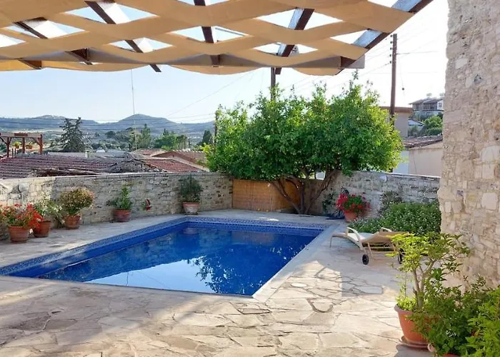 Venkovský dům Anesi House Skarinou